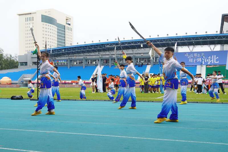 云体育入口-2025“郸青超”开赛，绿茵场“燃”动文体旅商融合发展