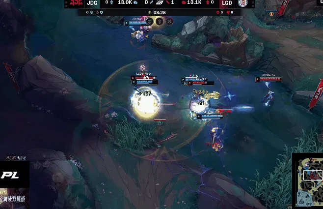 开云app-JDG 1-0 LGD:LGD未能把握优势,JDG团战发挥碾压完成翻盘