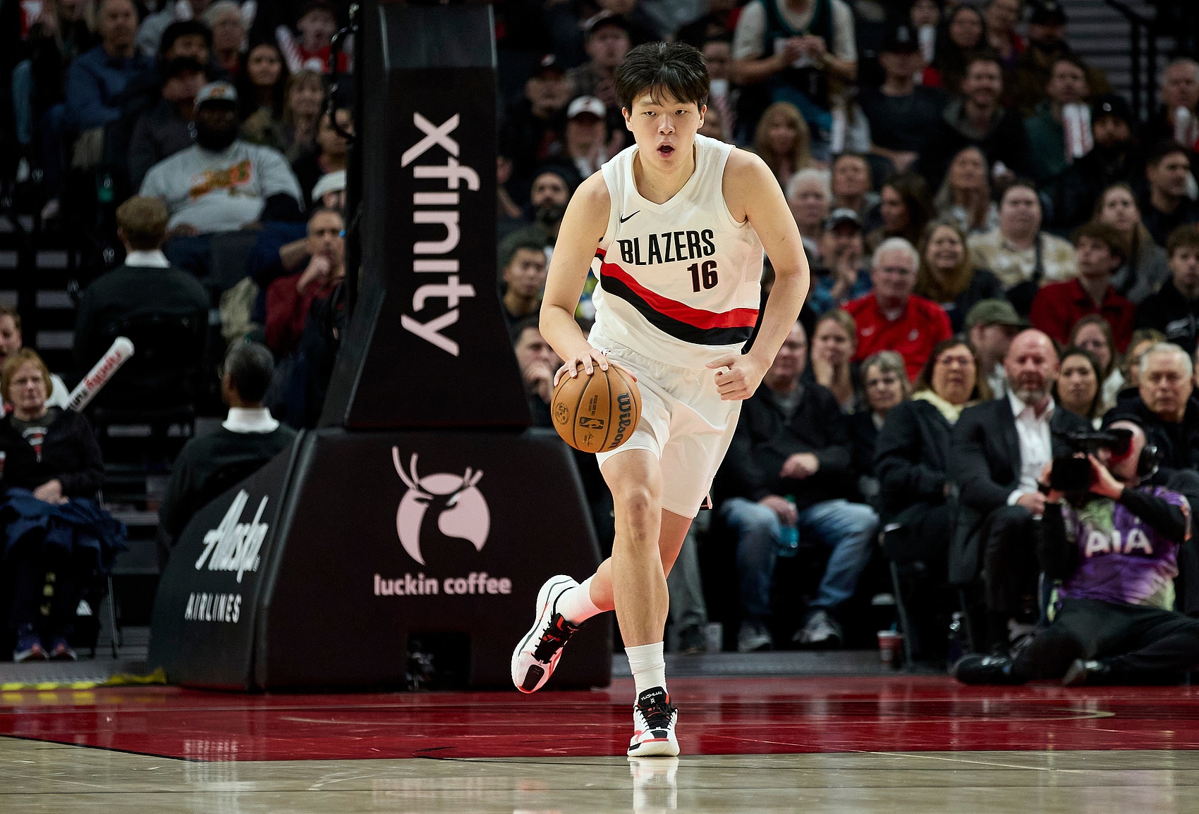 开云app-队记：虽然杨瀚森不能带来很多帮助 但至少没拖后腿 这就是进步