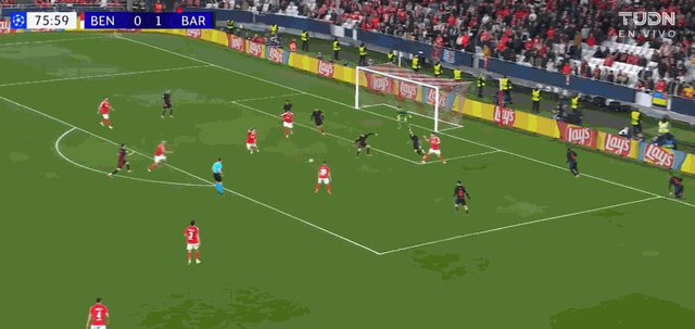 开云app-【欧冠】十人巴萨客场1比0本菲卡，拉菲远射一剑封喉