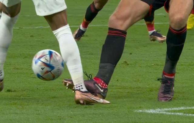 kaiyun-【世界杯】库尔图瓦扑点 巴舒亚伊破门 比利时1比0