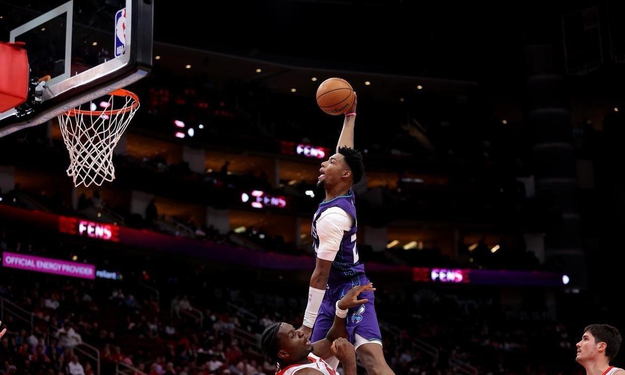 开云官网-爆大冷！火箭2连败杜兰特31分，东部黑马8连胜！一战认清5个现实